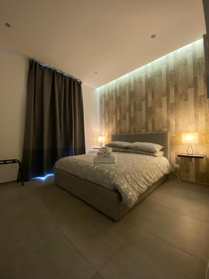 Mami B&B Наполи Екстериор снимка