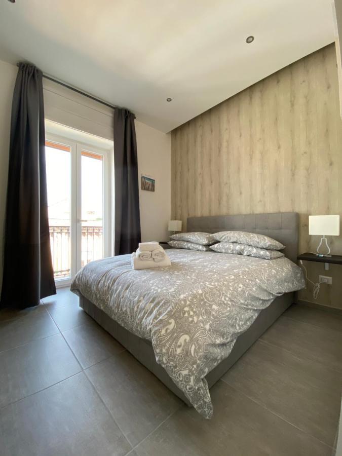 Mami B&B Наполи Екстериор снимка